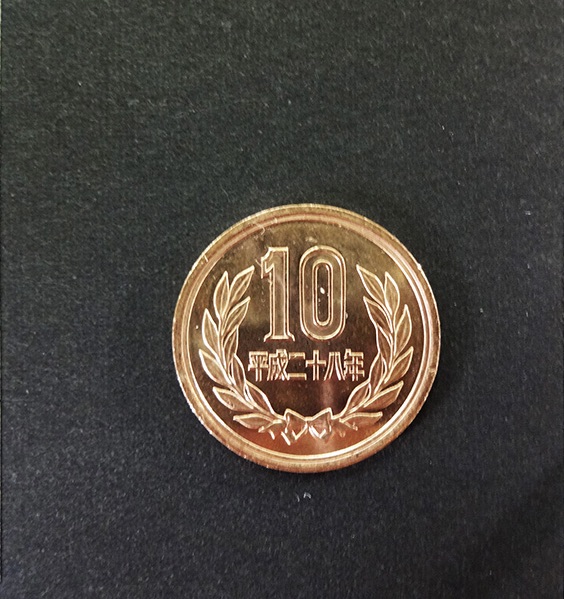 10円玉の上にチリダニを載せてみた結果