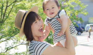 アレルギーは子どもに遺伝するの？いつから予防したらいいの？アイキャッチ画像